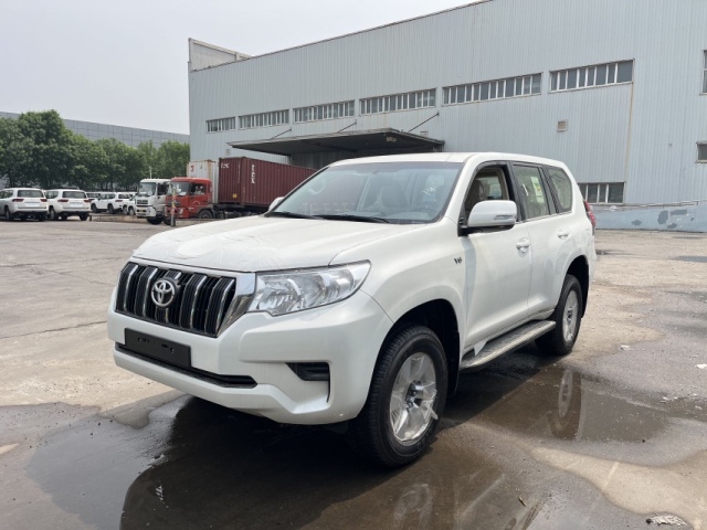 15万预算买电动SUV？哪吒X与吉利银河E5，选哪一个更适合家用？ 