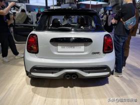 新车 | 售25.49万元起 MINI The Coopers纪念版亮相广州车展 -图9