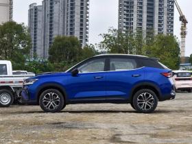 自主入门级SUV，好看好开还实用，5万出头起售，解读五菱星驰 -图5