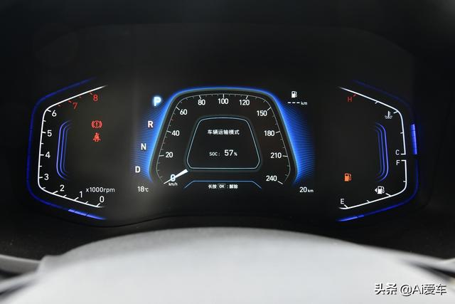 2.0L+6AT油耗6.2L，低价格合资家用SUV，空间够用，实拍现代ix35 -图10