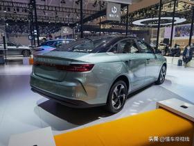 新车 | 华为HarmonyOS阵营新车，几何G6/M6亮相天津车展，14.98万起 -图6