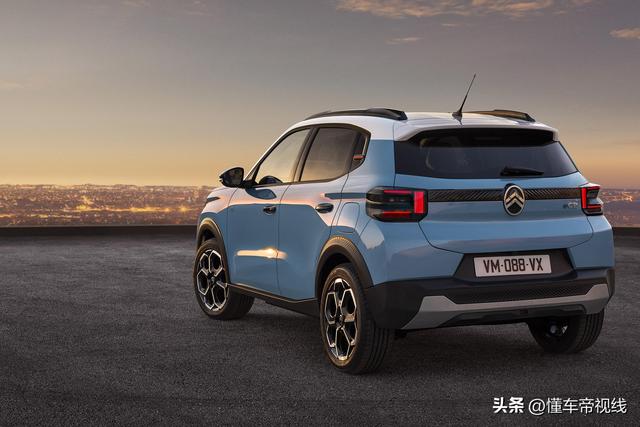 新车 | 售价约2.5万美元/小型SUV？ Jeep将推全新电动车型 -图8