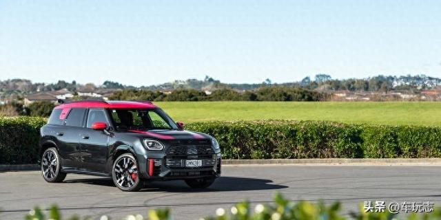 2024 款 Mini Countryman JCW All4 风味评测 -图1