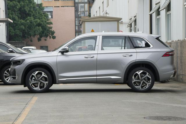 15万可以闭眼买的家用SUV，10年不换车的看过来 