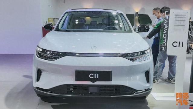 20万买纯电SUV，大众ID4 极狐阿尔法T5 宋PLUS 深蓝S7选谁？ 