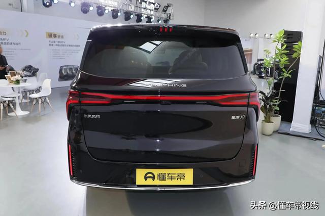 新车｜售价19.99万起，东风风行星海V9上市，1.5T插混中大型MPV -图9