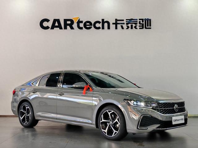 2023款大众帕萨特准新车，星空精英版仅售13万多？ 